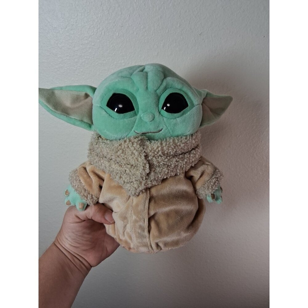 Star Wars Baby Yoda Stuffed Plush Toy